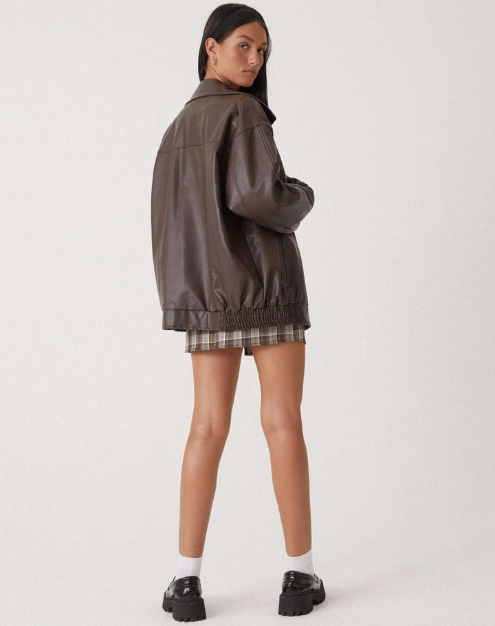 womens-faux-jacket-with-zip-front-and-spread-collar-4