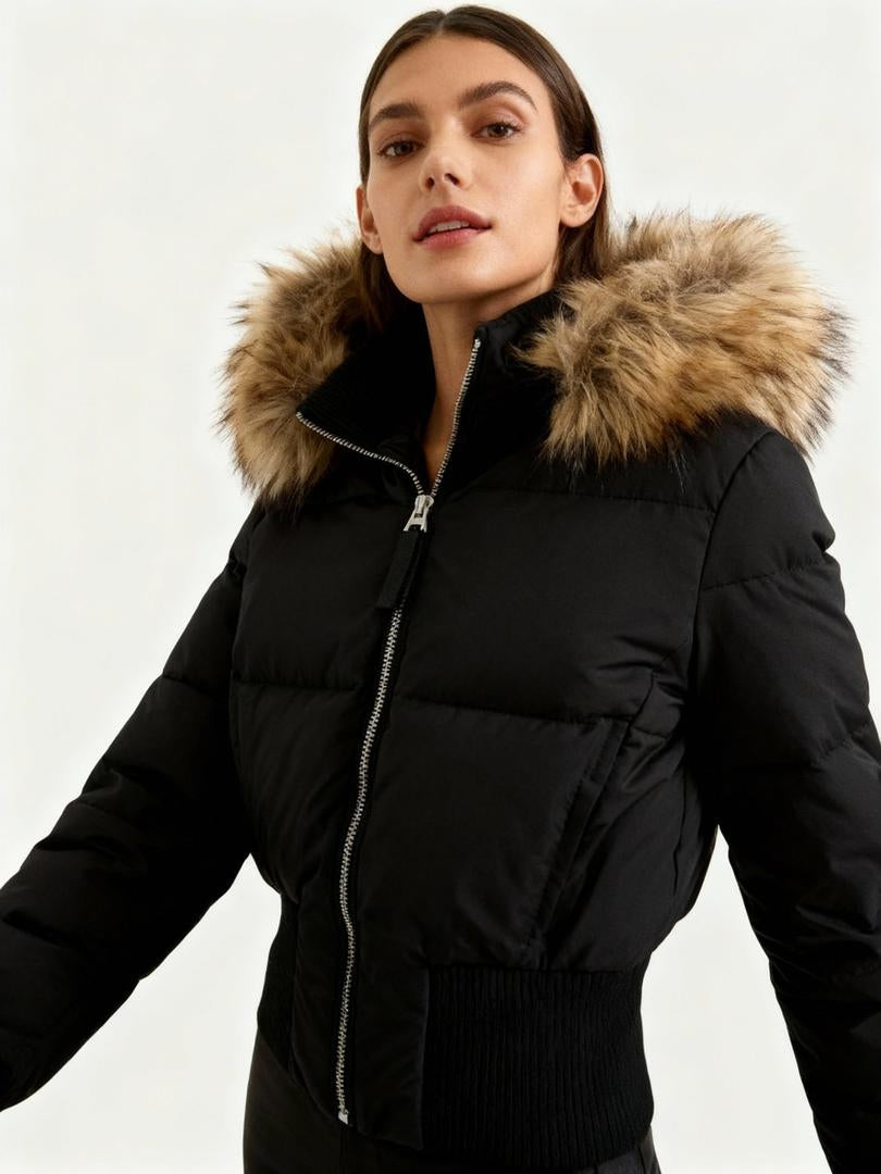 Damska zimowa kurtka puchowa z kapturem i ściągaczami