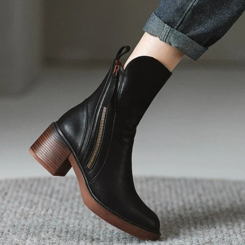 womens-ankle-boots-in-synthetic-upper-with-side-zipper-and-block-heel-6