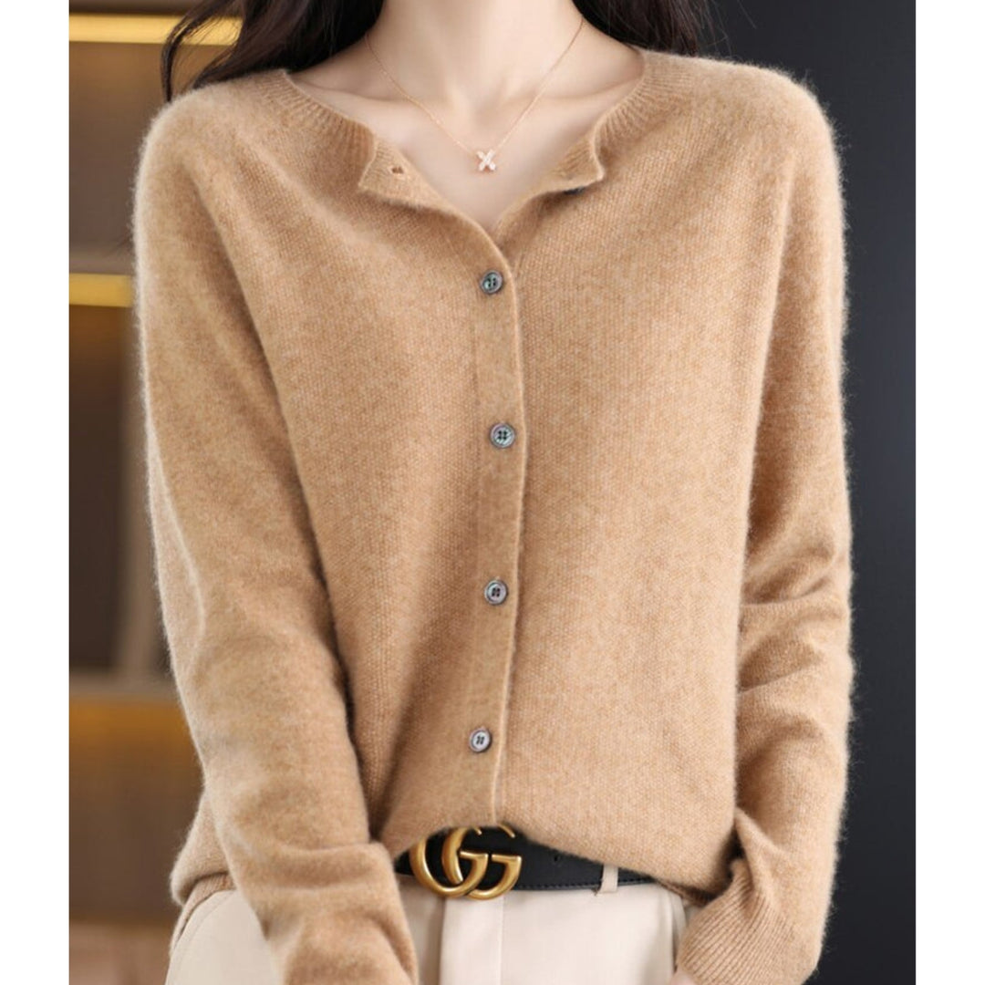 knit-cardigan-with-round-neck-and-button-front-11