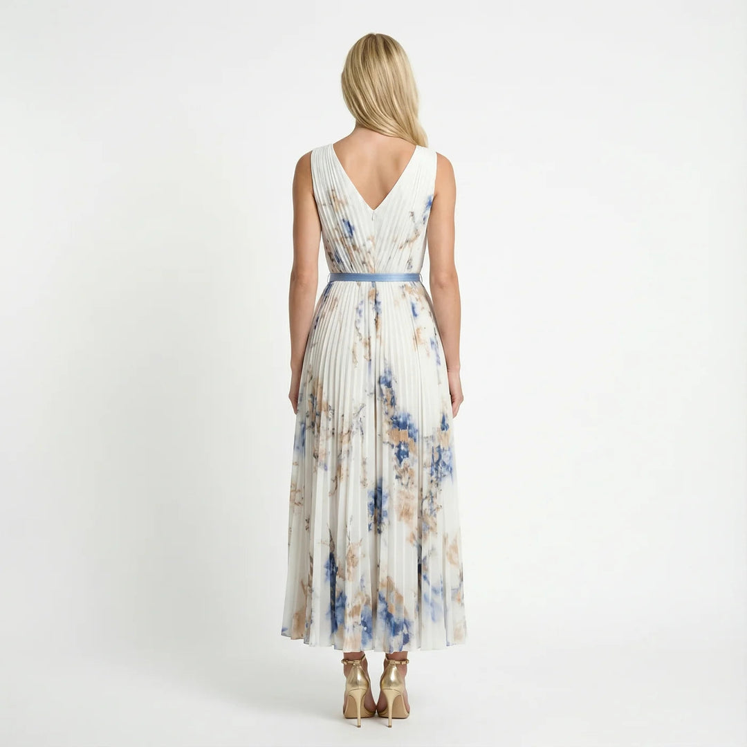 Sleeveless V-neck floral pleated maxi dress in White, back view