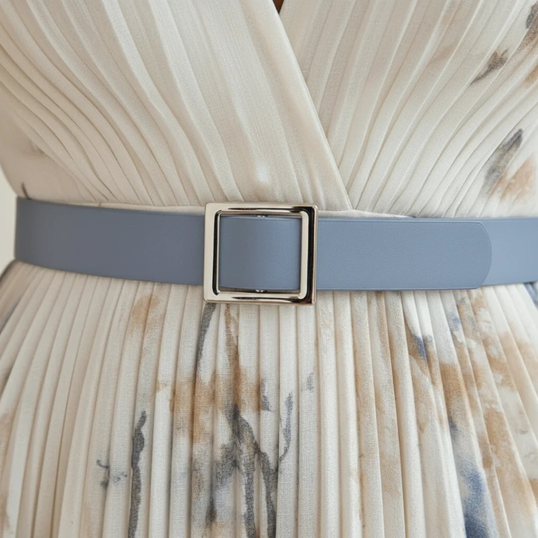 Sleeveless V-neck floral pleated maxi dress, belt buckle detail